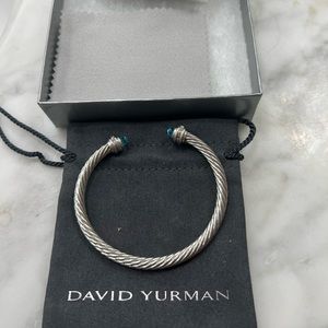 Great condition david yurman cable bracelet! 💙